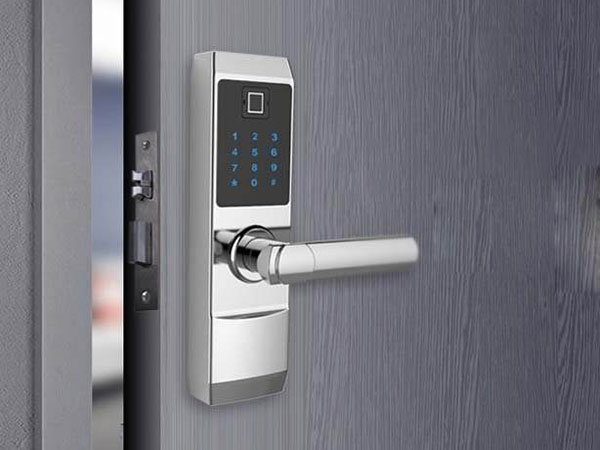 保定24小时上门开锁公司