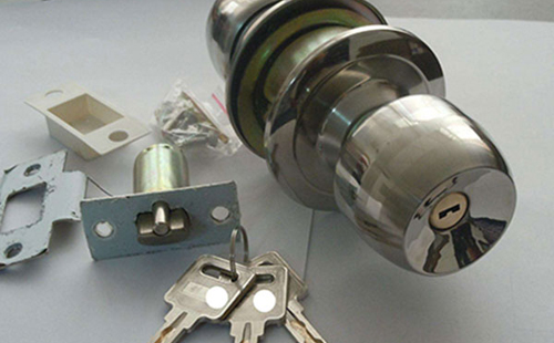 保定24小时上门开锁公司